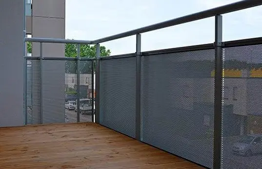 Réalisation de garde-corps par Espace alu, entreprise Espace alu, entreprise de menuiserie à Saint-Gilles-Croix-de-Vie