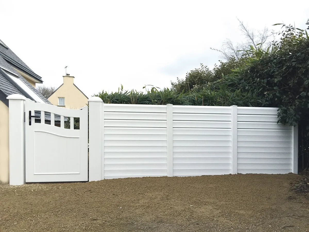 Réalisation de portails par Espace alu, entreprise Espace alu, entreprise de menuiserie à Saint-Gilles-Croix-de-Vie