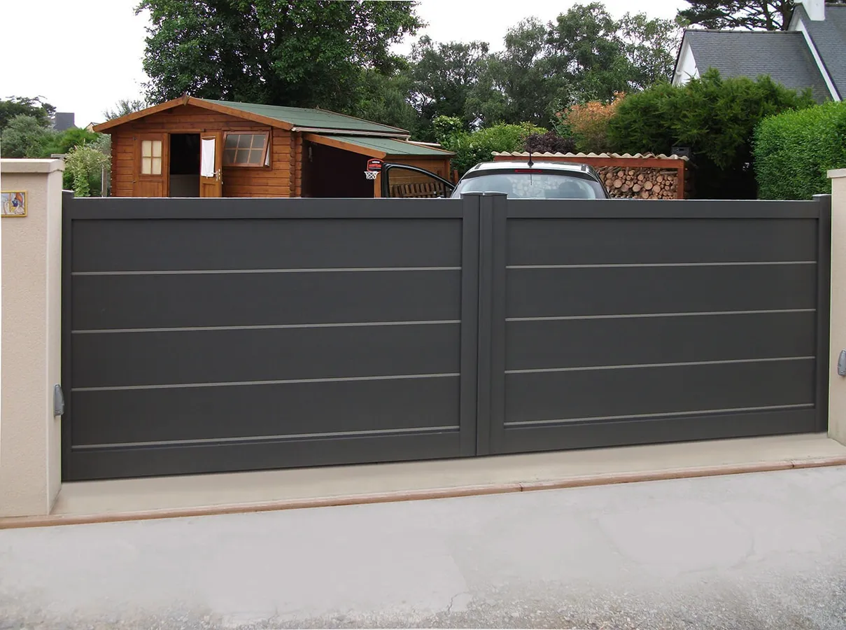 Réalisation de portails par Espace alu, entreprise Espace alu, entreprise de menuiserie à Saint-Gilles-Croix-de-Vie