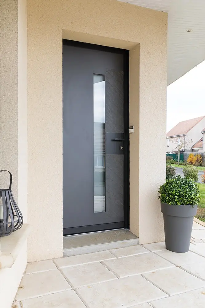 Réalisation de portes par Espace alu, entreprise Espace alu, entreprise de menuiserie à Saint-Gilles-Croix-de-Vie